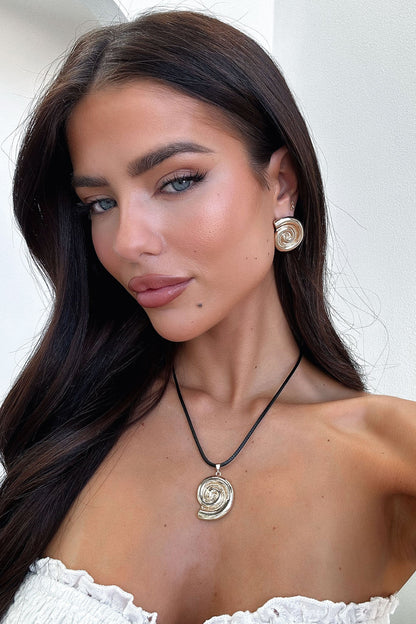 Cove Necklace - Gold