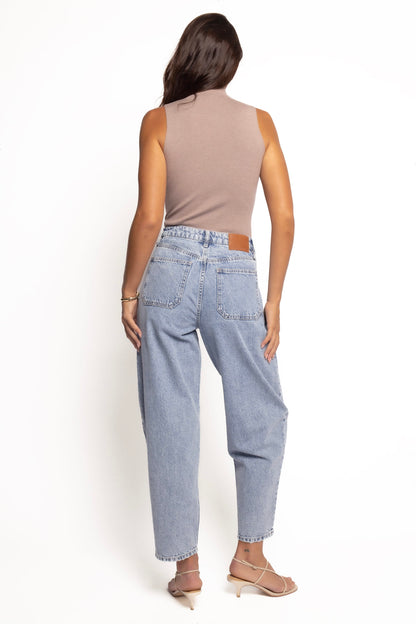 Ellis Barrel Leg Jeans - Roadtrip