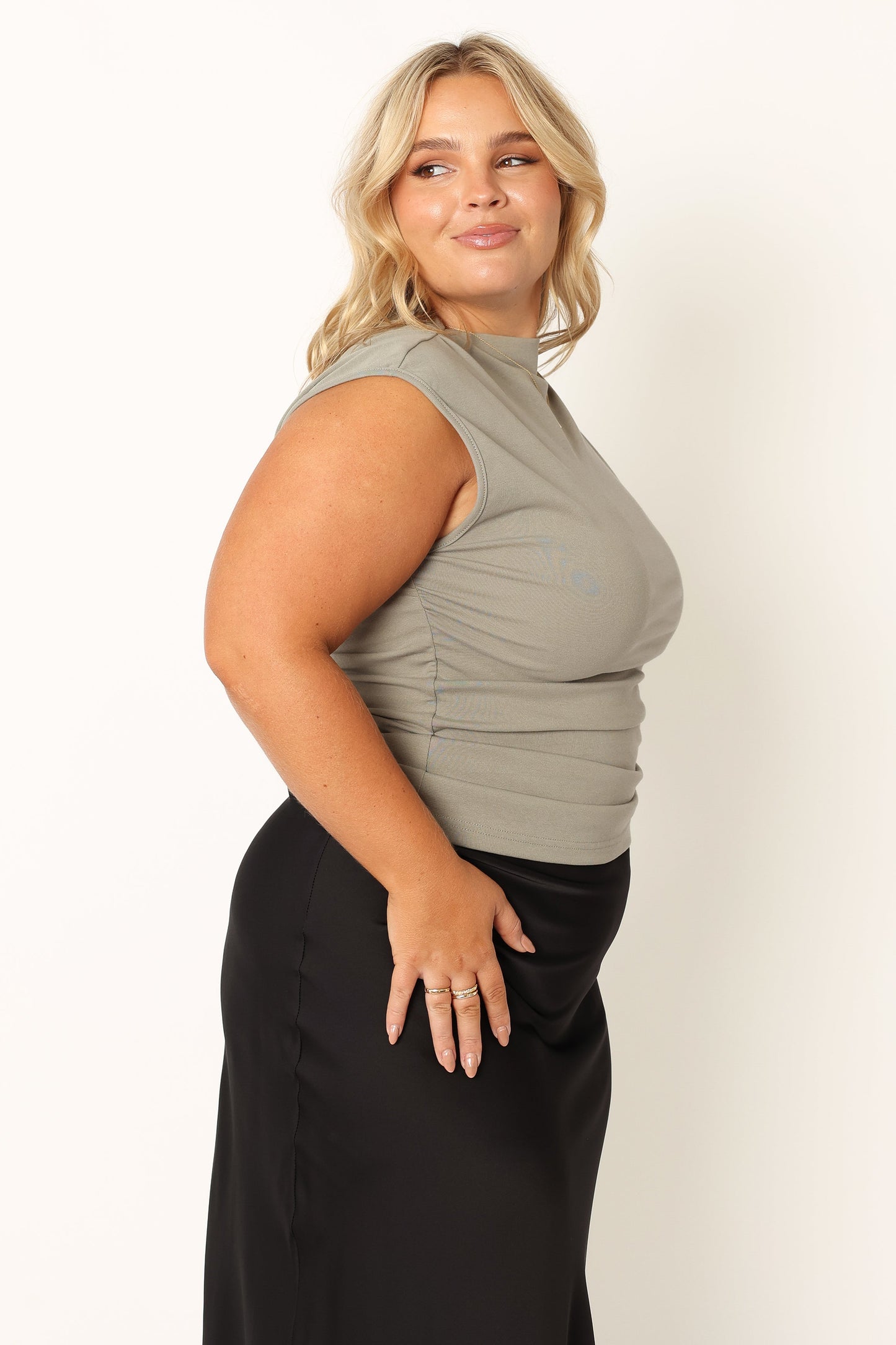 Nissa Top - Olive